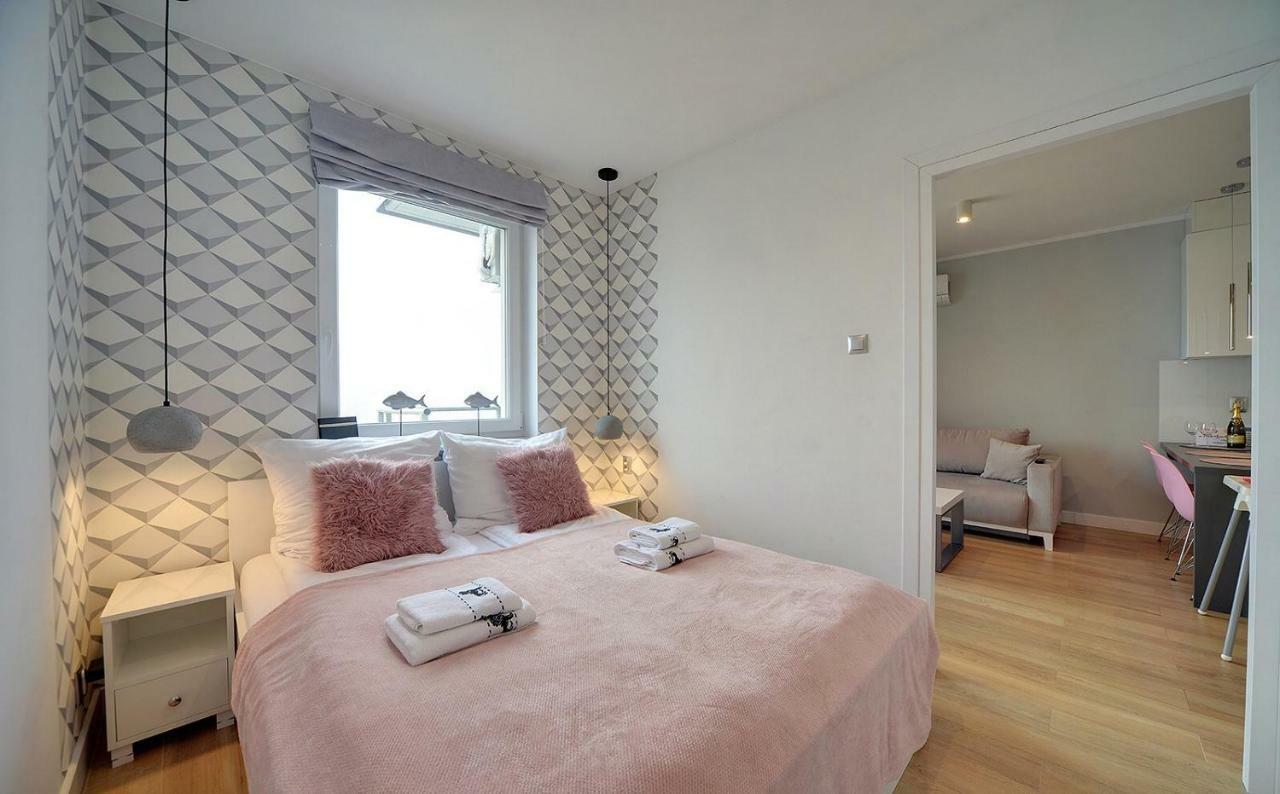 Pink Apartment Lesne Tarasy Dziwnowek Exterior photo